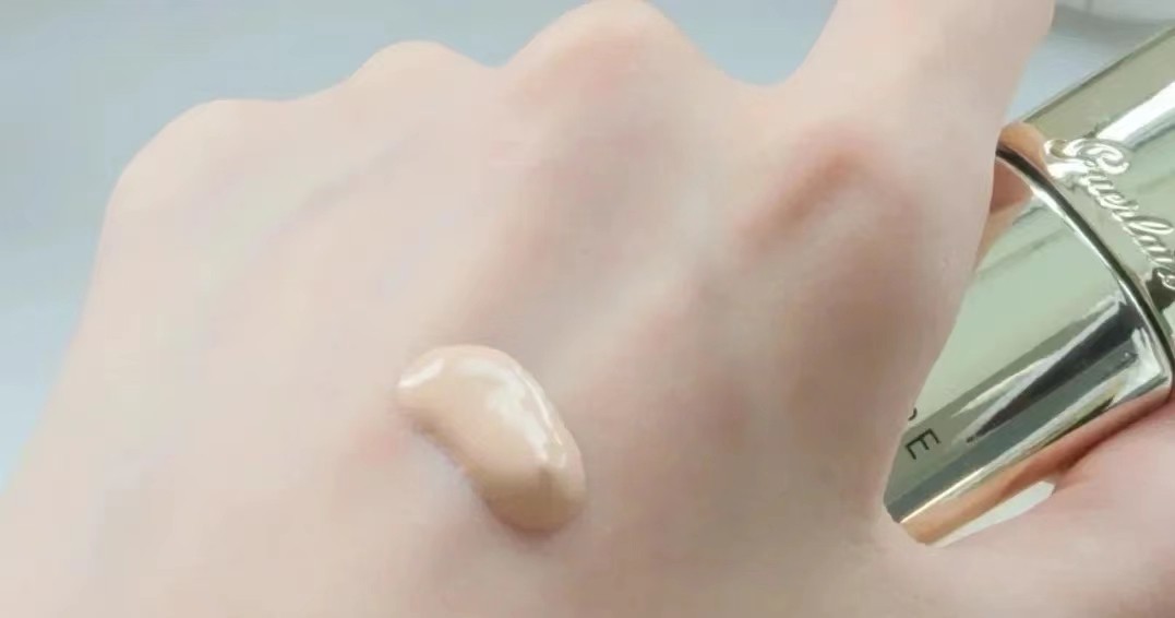 最好用的粉底液排名兰蔻,兰蔻菁纯粉底液和逆龄哪个好用