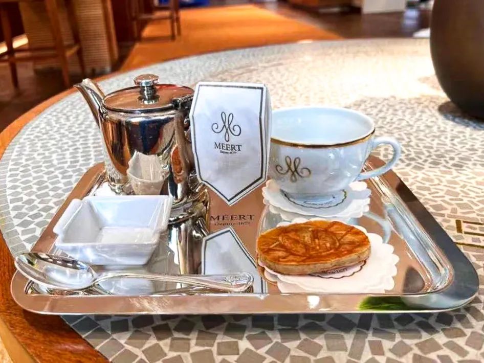 lv全球唯一一家餐厅,lv又出新品了