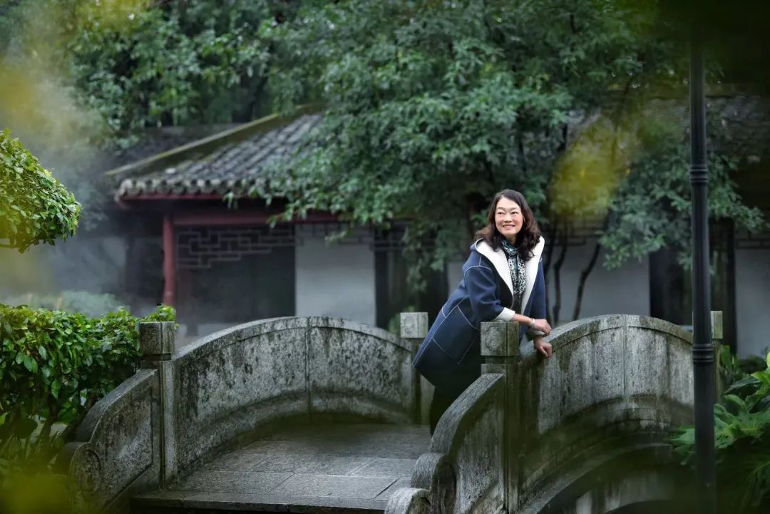 如果现在的工作赚不到钱该怎么办,赚钱越来越难怎么提高自己的收入