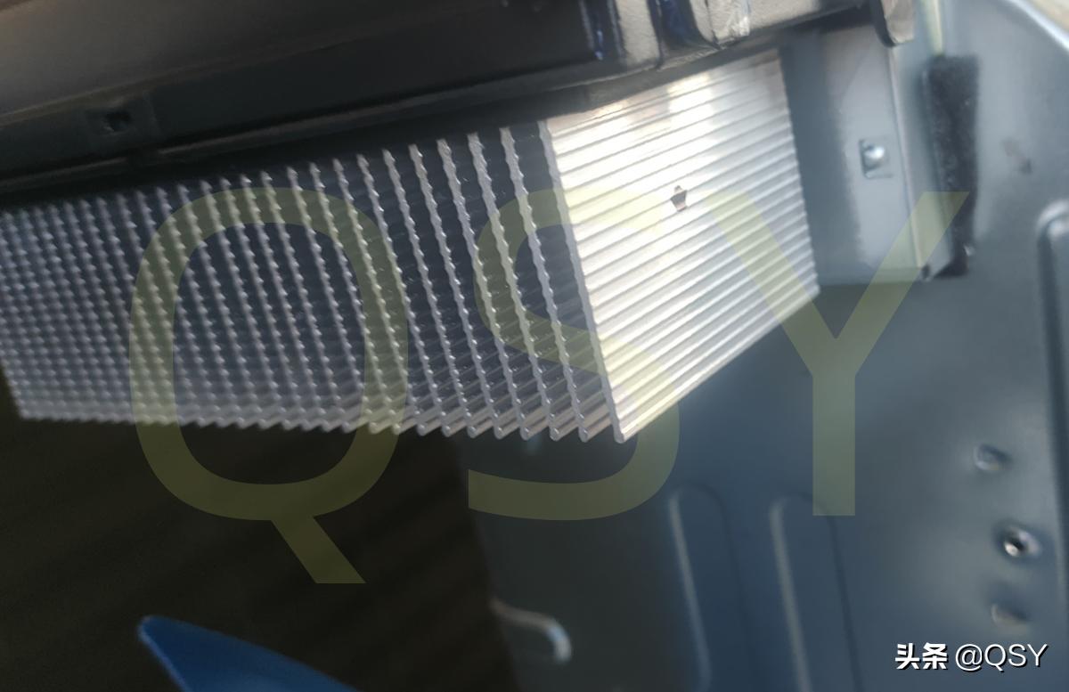 拆美的风酷空调,美的风尊空调怎么拆机