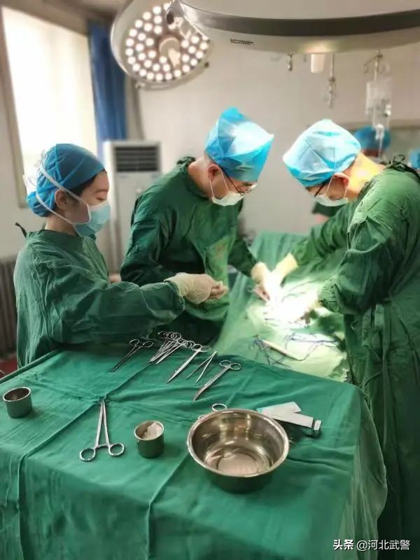 护士节致敬新时代的提灯天使,致敬英雄护士节