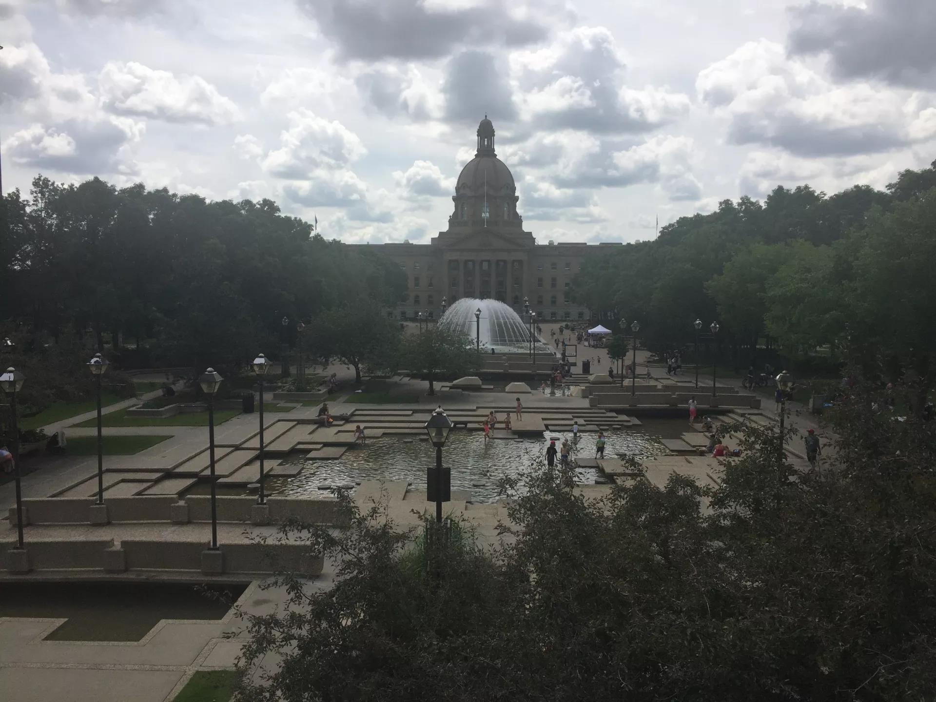 青岛如何带上猫猫去加拿大多伦多,钱猫猫加拿大之旅