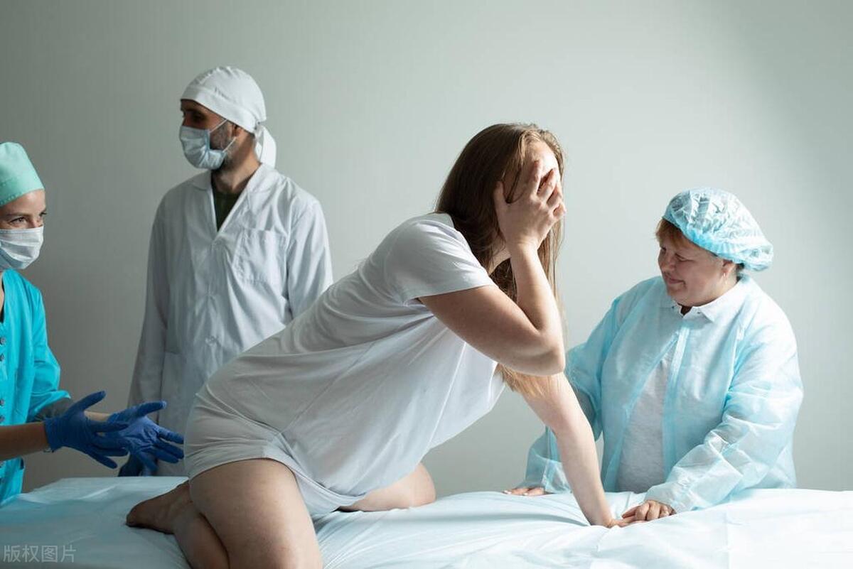 女子和有妇之夫纠缠9年,女子因和丈夫矛盾多绝经