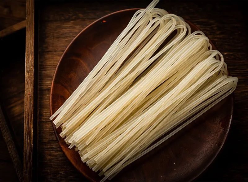 累计卖出100万+份，*疆新**人排队都要吃的就是这款米粉