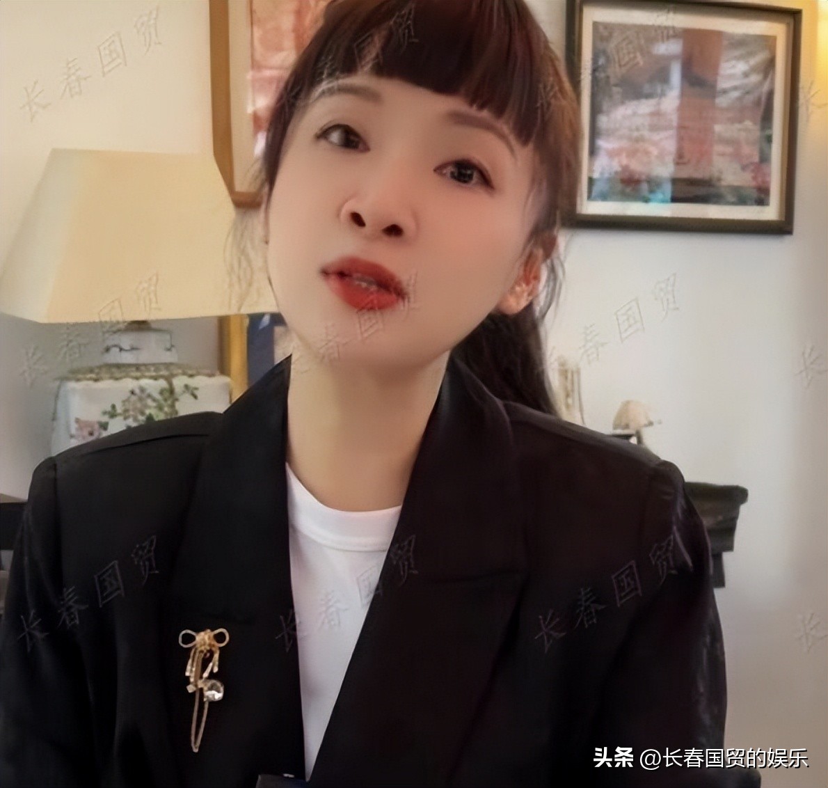 《西游记》红蜘蛛精近况曝光，如今54岁变成这样了