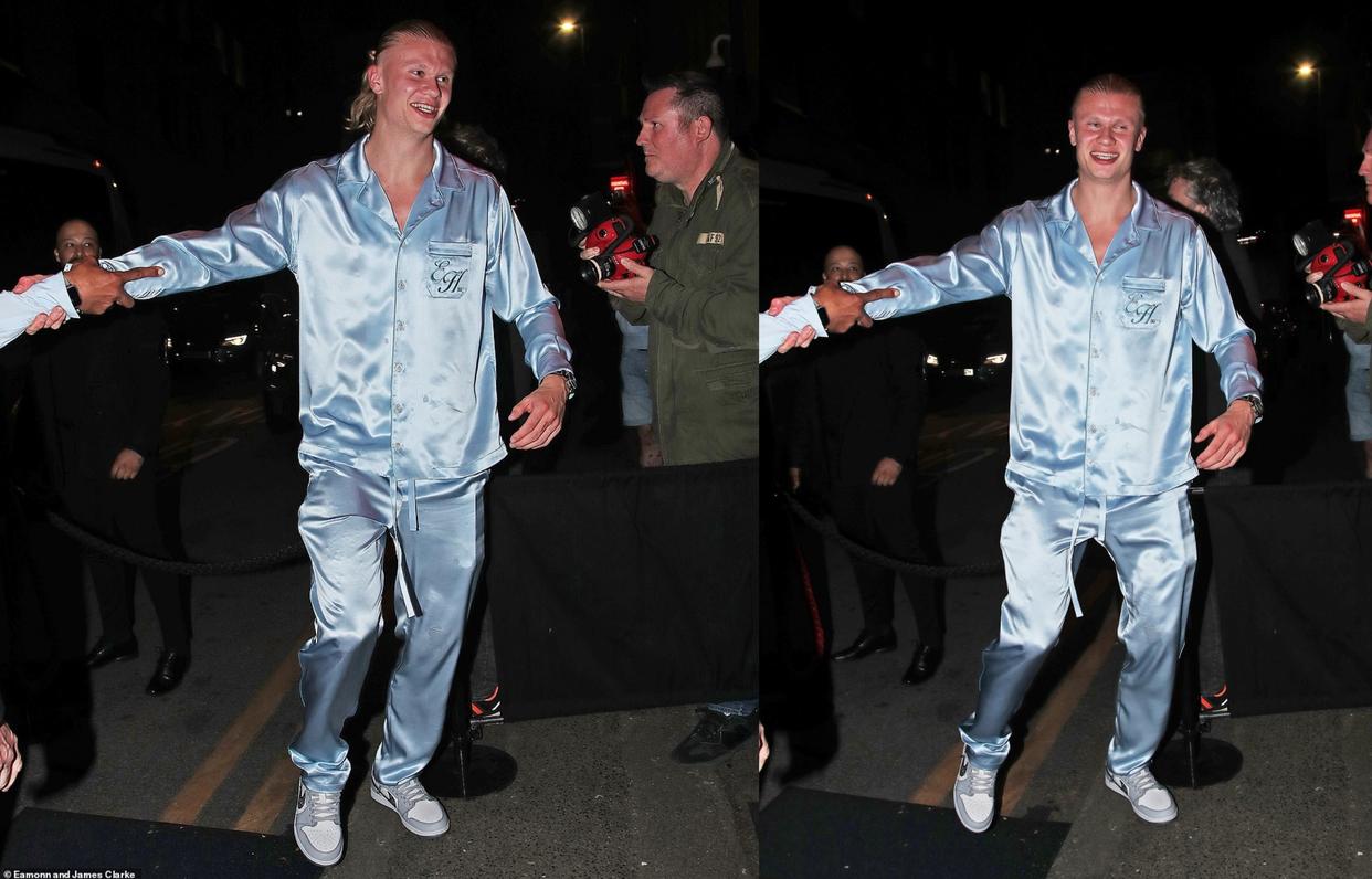 哈兰德女友参加派对,哈兰德女友礼服