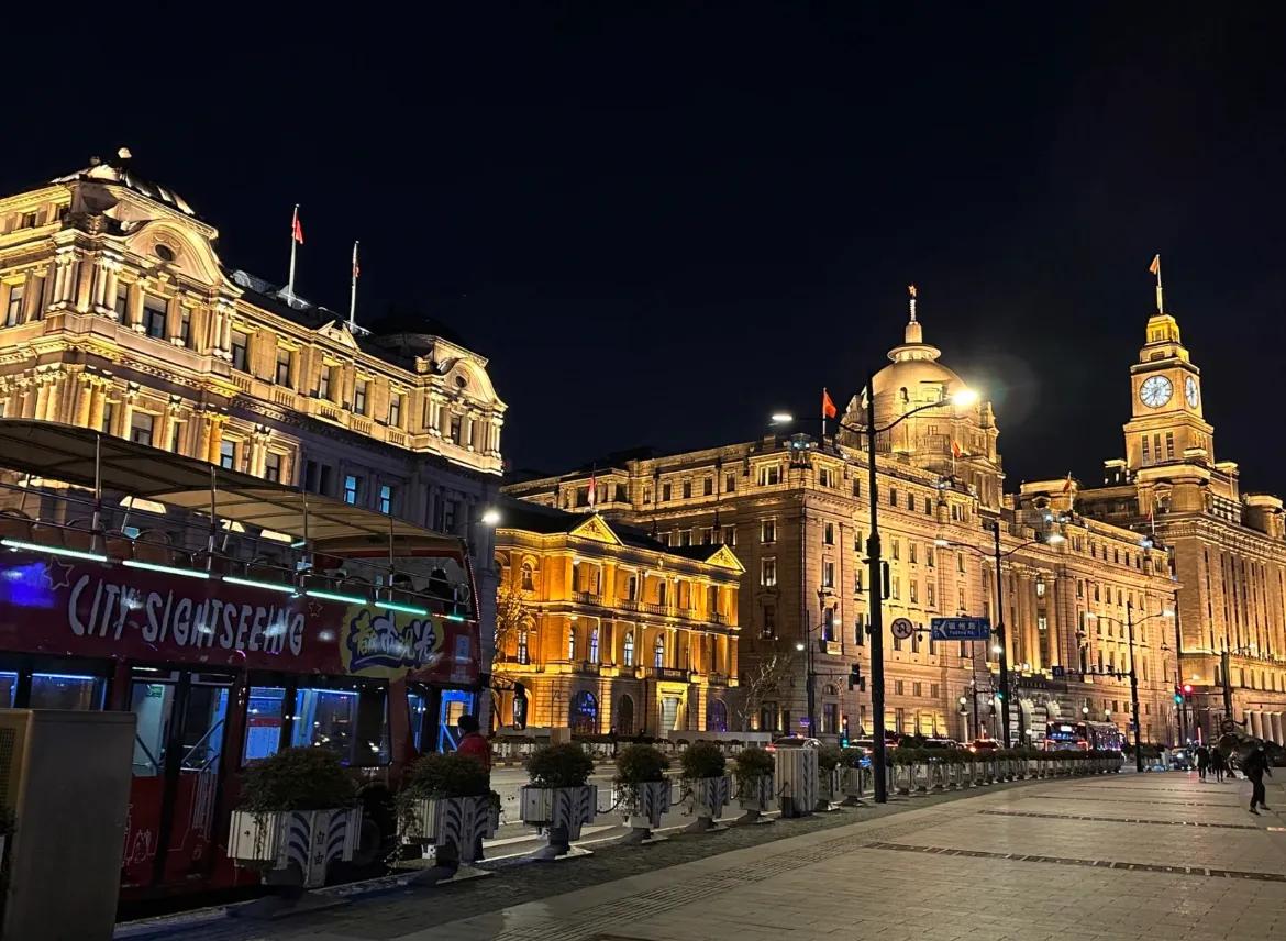 一定要和最爱的人去趟上海迪士尼,带上爱的人去上海迪士尼