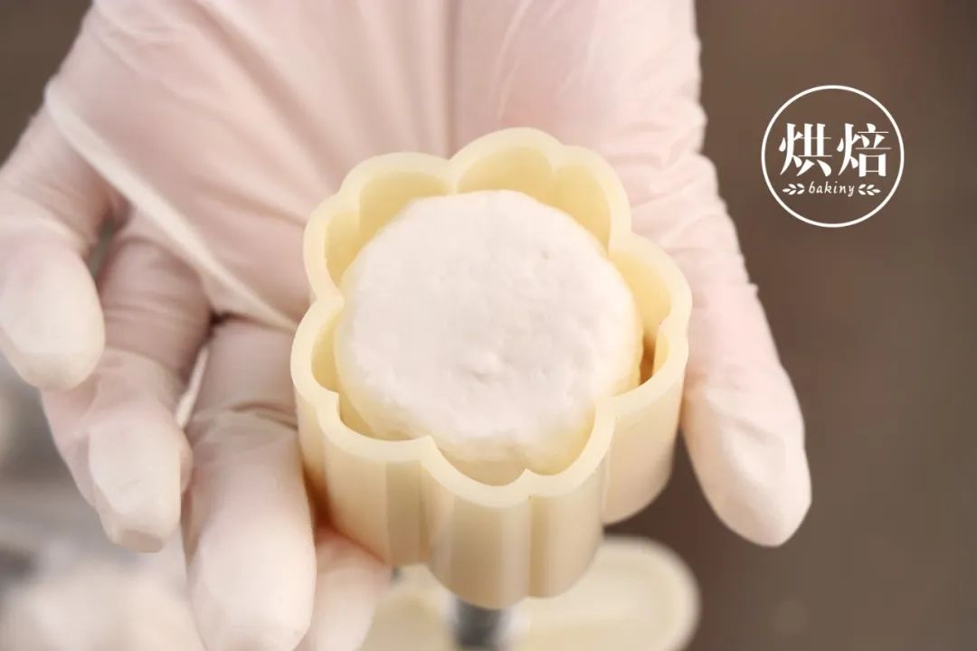 西皮泡一泡蒸一蒸能做一锅水晶糕晶莹剔透我家孩子超喜欢