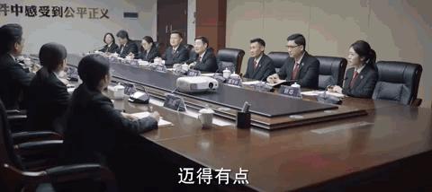 连看6集《底线》，我不禁感叹，中国法制电视剧的春天要来了