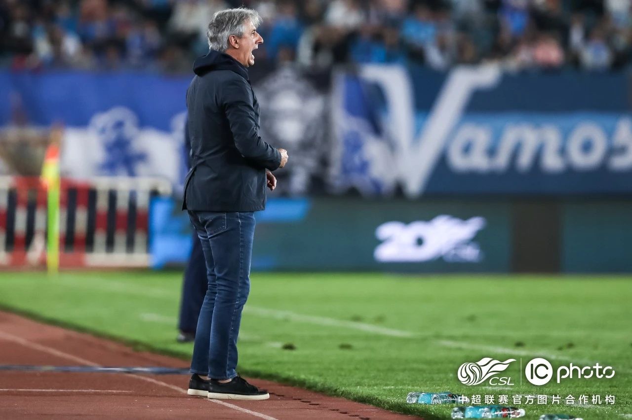 浙江队2-1战胜大连人视频,浙江队3-0大连人