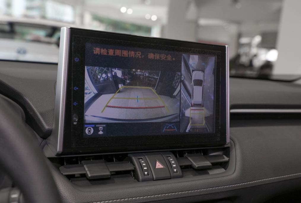 新款丰田RAV4荣放性价比怎么样？来听听真实车主怎么评价