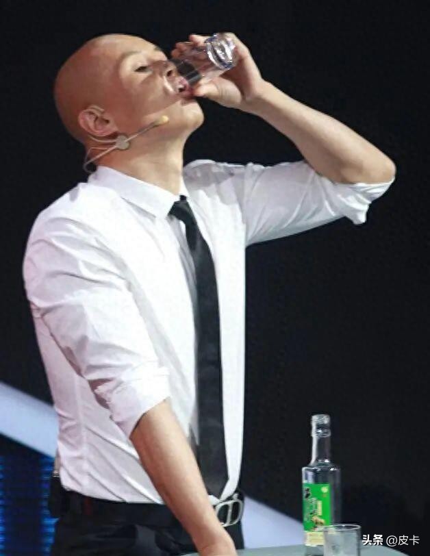 46岁乐嘉近况曝光,42岁的乐嘉现状