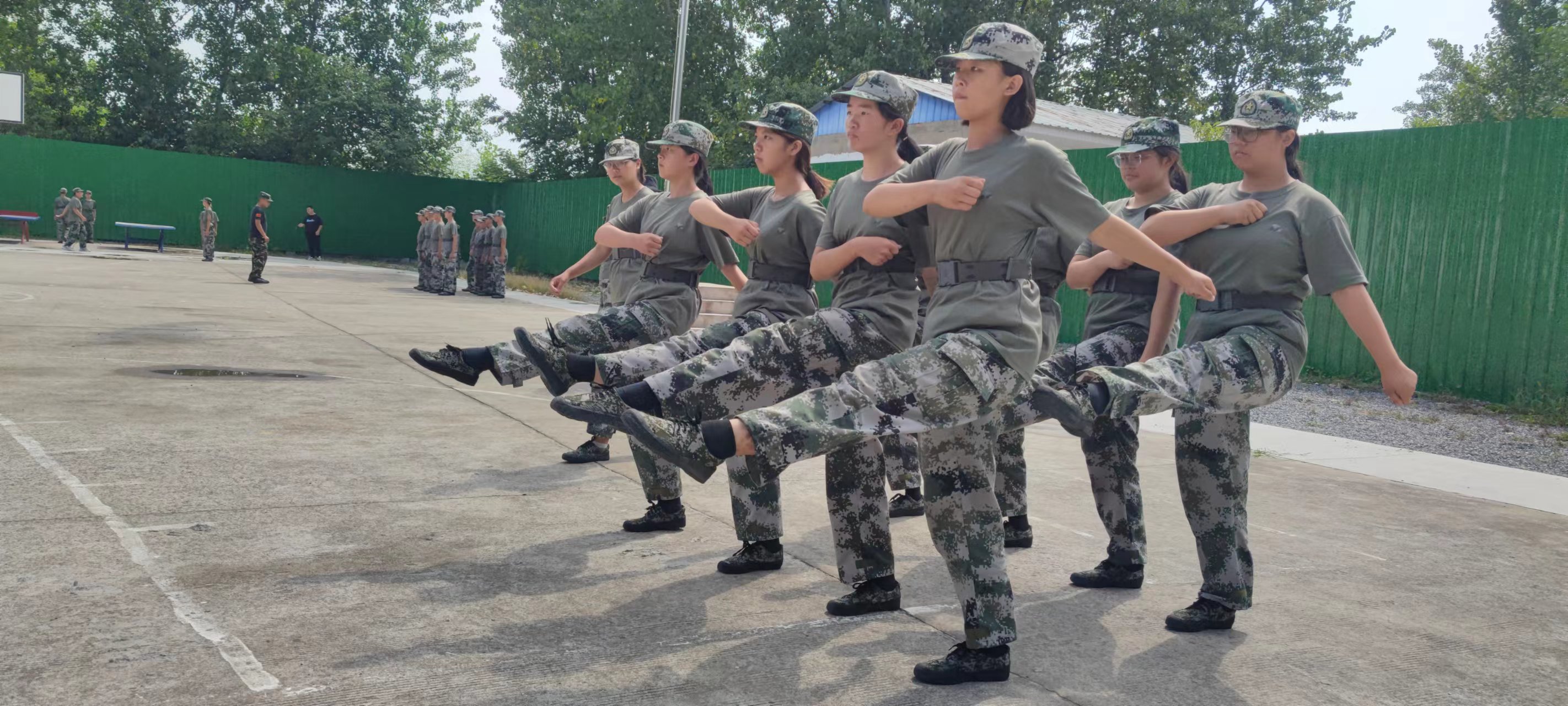 发现十四男孩抽烟怎么办,十四男孩刚发现抽烟了该怎么办