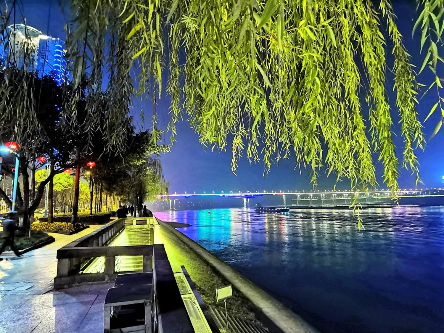 江津艾坪山公园,天河区爱情山