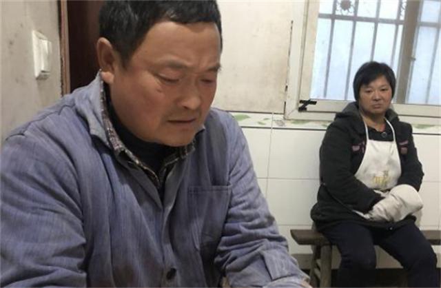 四川小伙在国外要饭完整视频,在巴西流浪的四川小伙