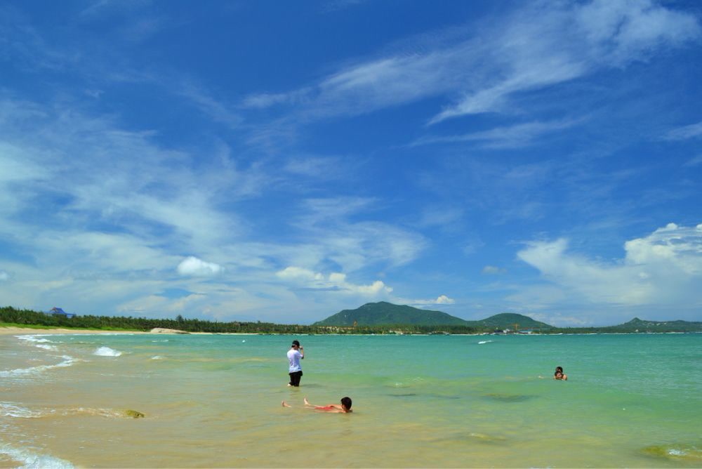 海南东海岸全攻略,海口万宁三亚的景点推荐