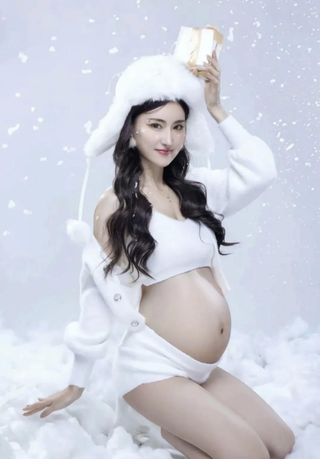 孕妇旅游拍照写真,女星孕妇写真大全