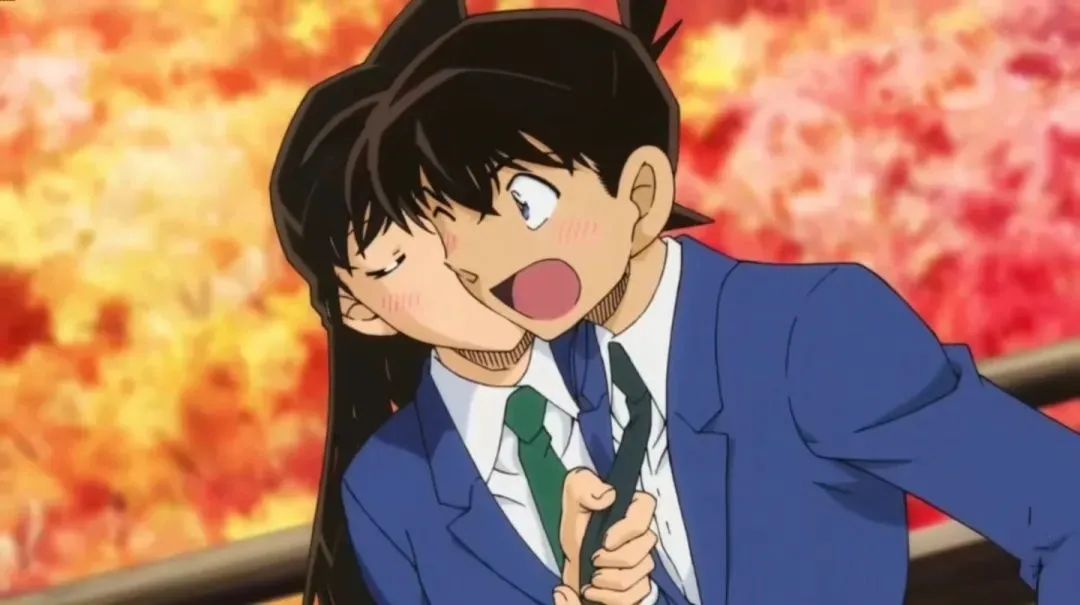 名侦探柯南剧场版现实发生的事,名侦探柯南亲吻的一集