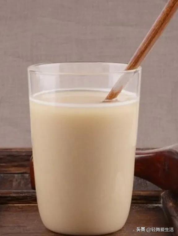 背上出汗进空调房一下就感冒,出汗后吹空调感冒是风热还是风寒