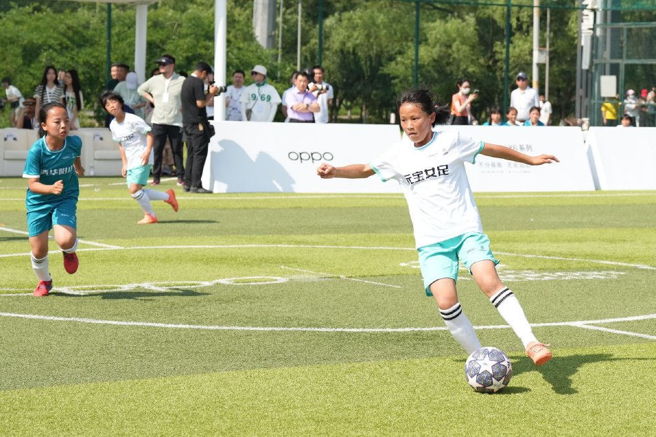 世界足球巴西卡卡,卡卡在巴西足球能排第几