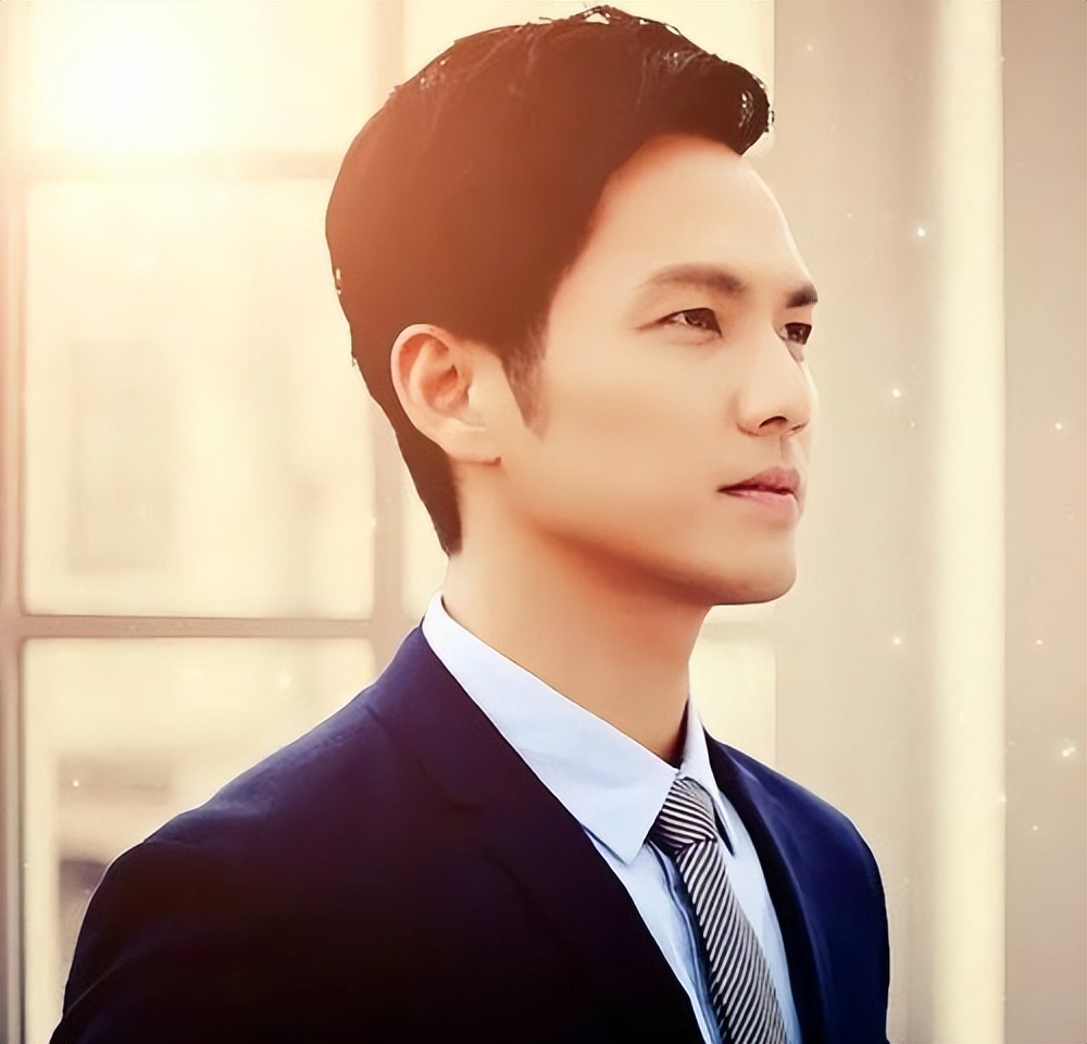 男扮女装最丑的十个男星,男扮女装惊艳的男星