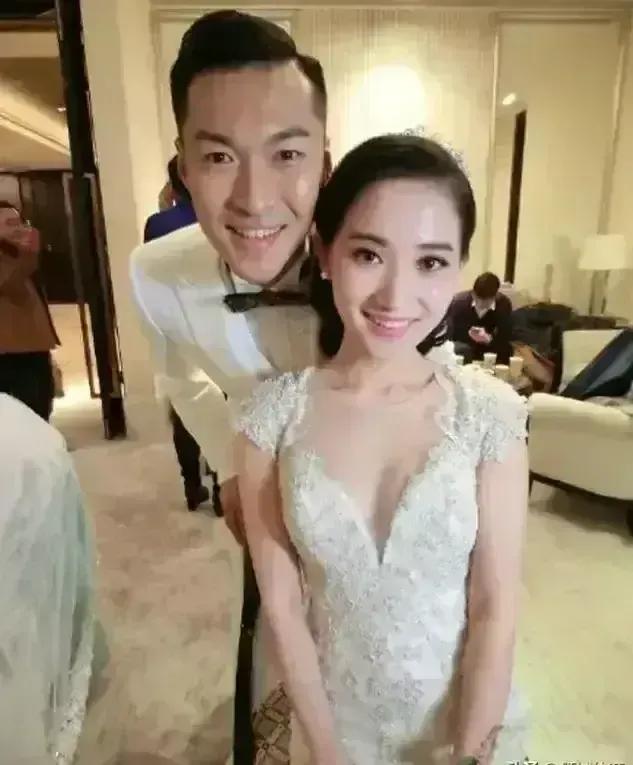 男足vs女足友谊赛,男足vs女足红牌