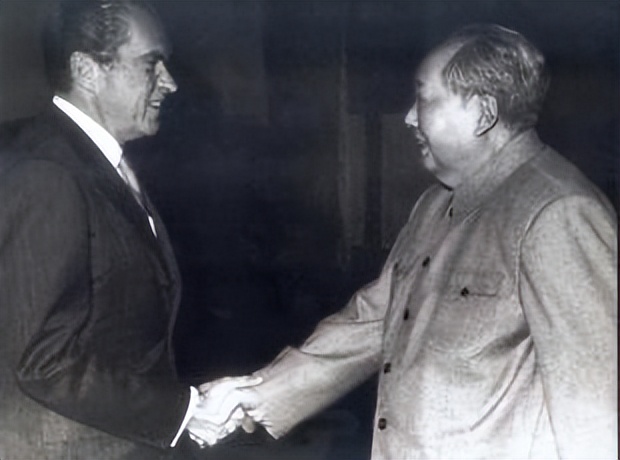 1969年国家面临苏联核威胁，毛主席下令：领导人撤出首都