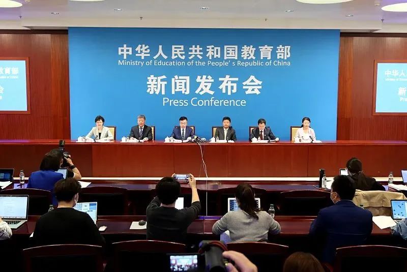 小学古诗增至160首！品读行读诗读史读名著衔接新课标