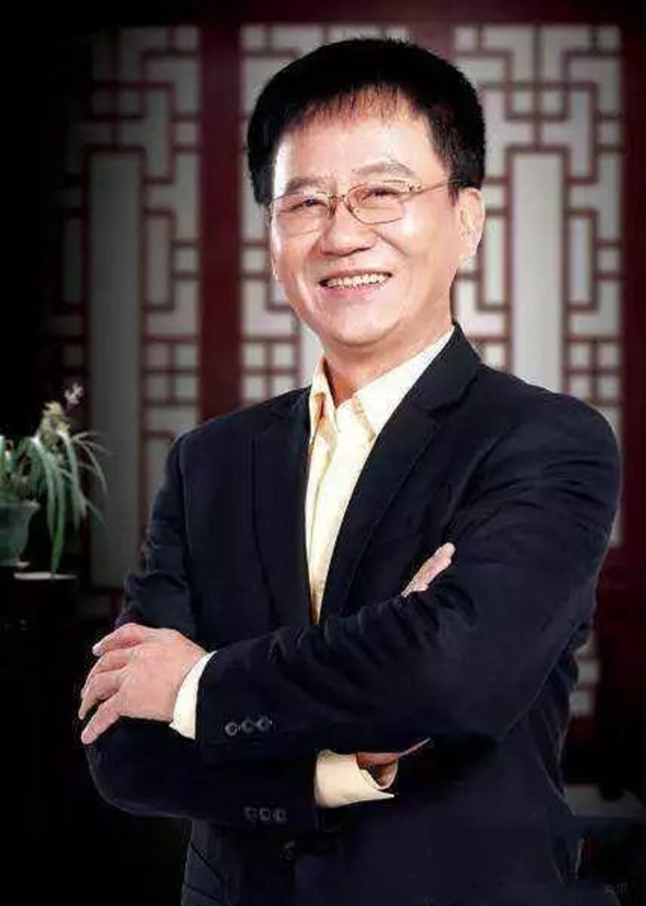 泉州丰泽又出“黑马”:蔡氏父子实控200亿帝国,80后家族累捐1亿