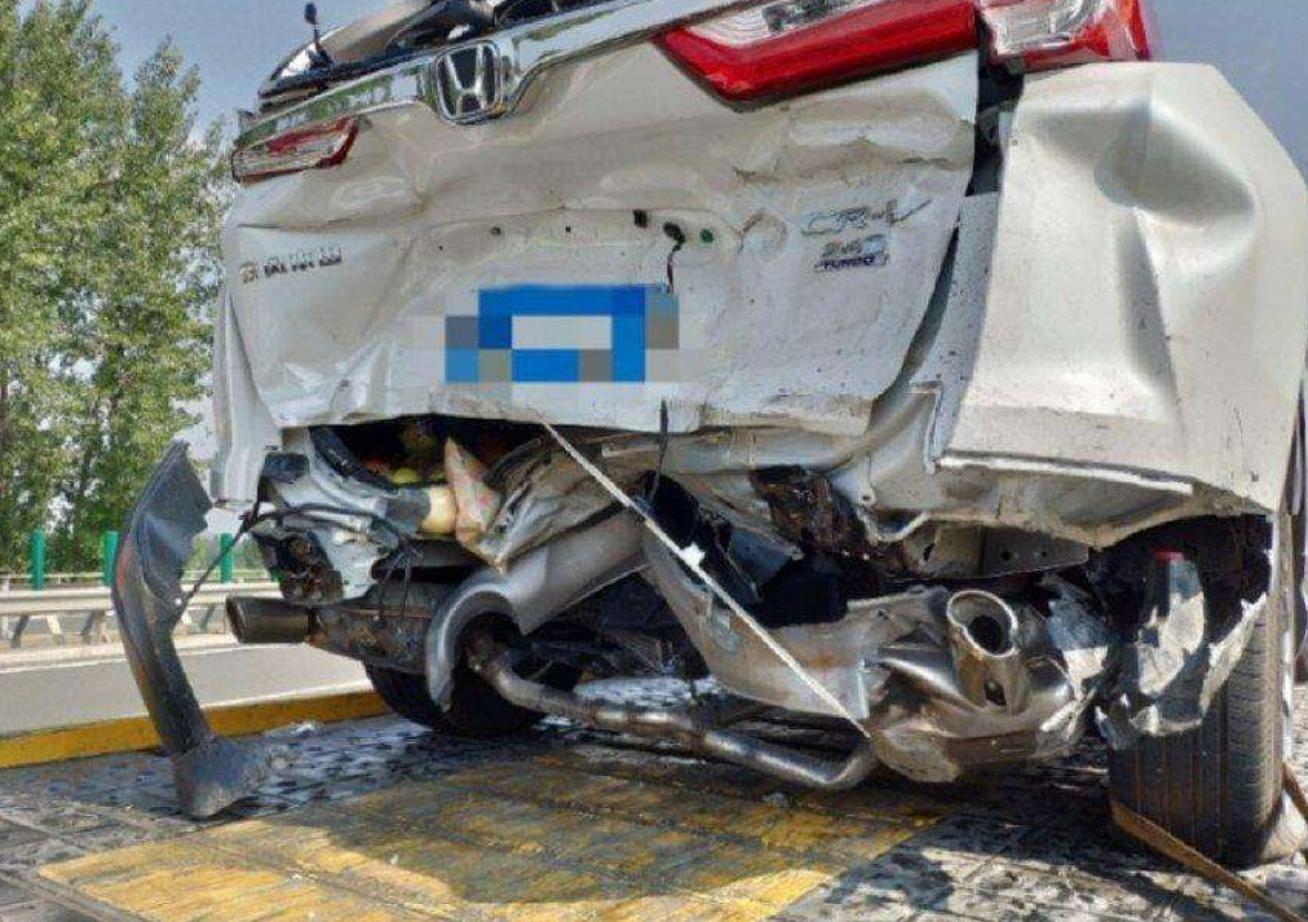 纸糊车再次被曝光,公认纸糊车惨遭曝光