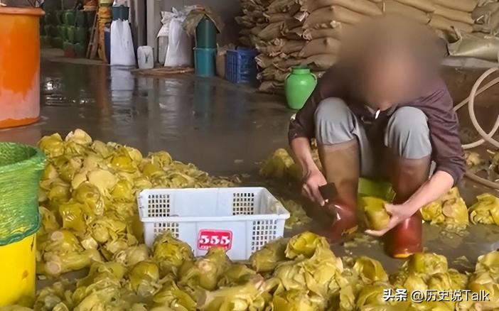 315之前，腌菜厂大汉竟然练成了“金刚脚”，“神药”使老人疯狂