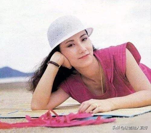 刘晓庆林青霞痛哭比美,刘晓庆谈林青霞