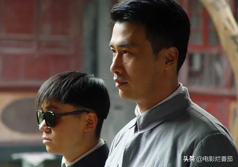 风筝和潜伏伪装者哪个好看,伪装者和风筝哪部好看