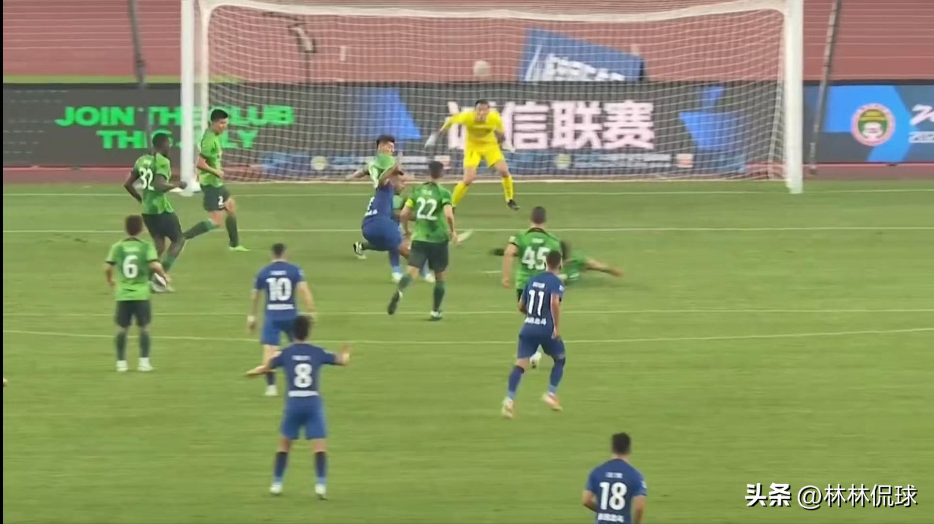 武汉三镇队主场加时绝平北京国安队！继续无缘新赛季开门红！