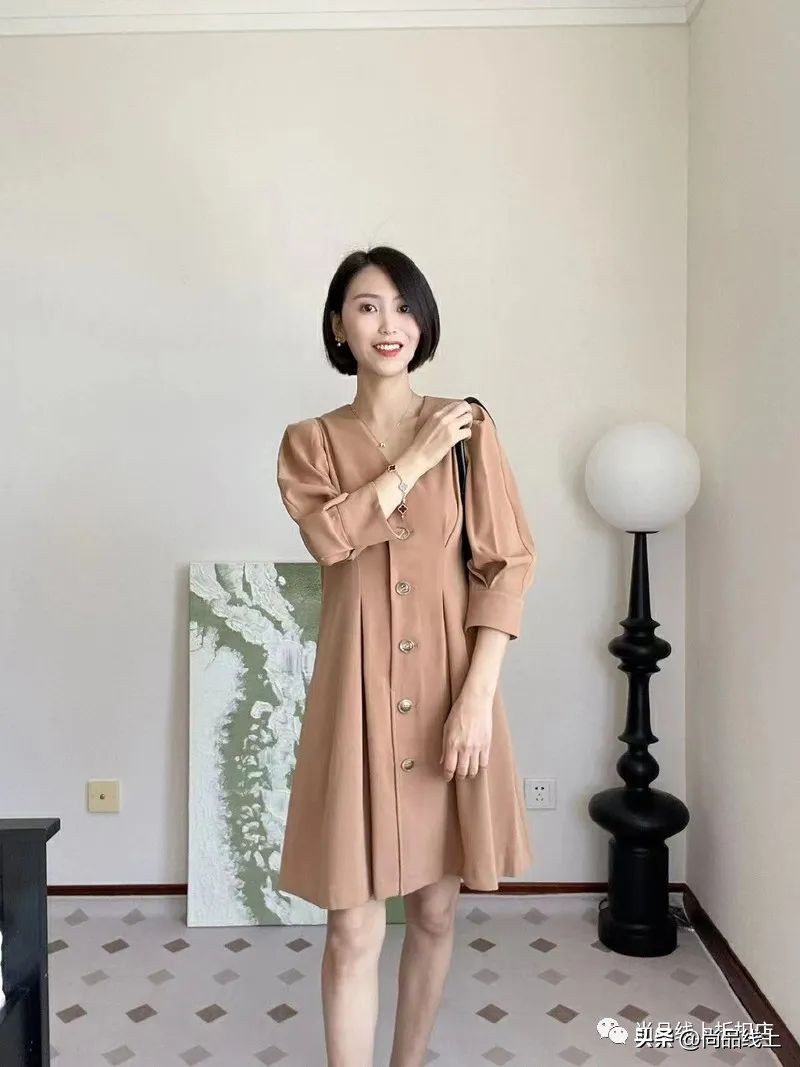 lily大牌高定连衣裙,lily时尚大码精品女装