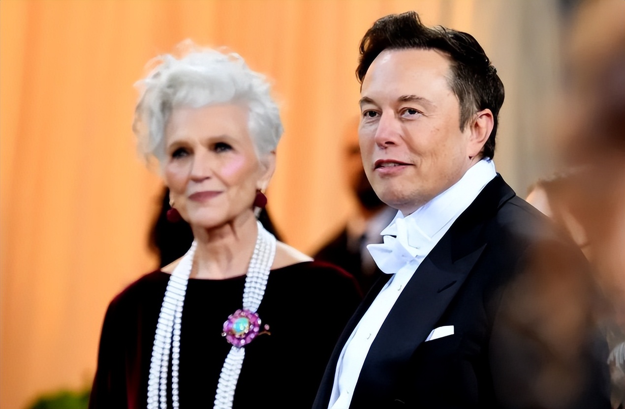 梅耶马斯克全部视频,梅耶马斯克中国行特斯拉工厂