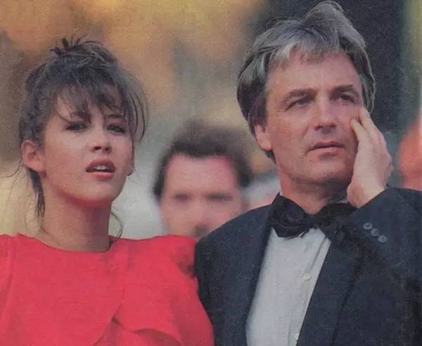 苏菲玛索嫁给富豪给男孩当继母,苏菲玛索男的女的