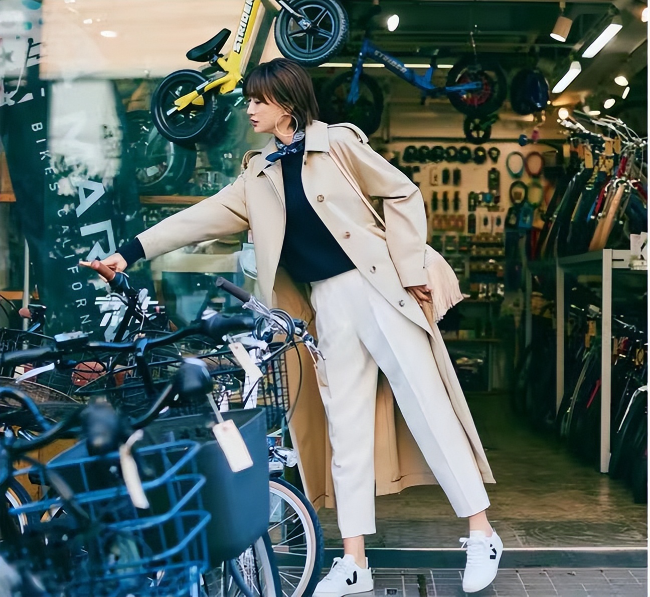 6套穿搭风格简单时尚优雅大气,5套职场简约穿搭风