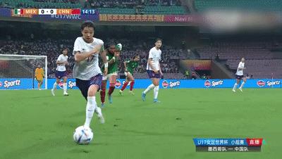 浜氭床濂冲瓙瓒崇悆灏忓,瓒崇悆浜氭床灏忓