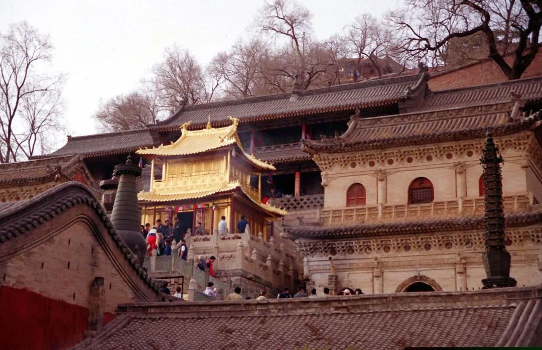 文殊菩萨的圣地在哪,文殊菩萨最灵的10大寺庙