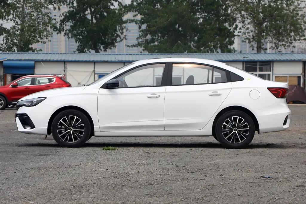 荣威i5的eco模式到底省不省油,荣威i5要开d挡还是e挡省油