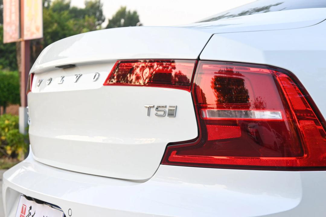 二手沃尔沃xc90至尊,买二手沃尔沃s90的十大忠告