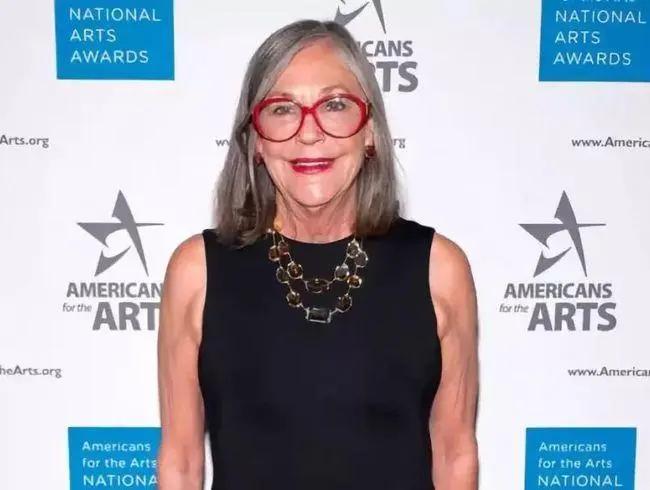 世界女富豪排名前十简介,世界十大女富豪