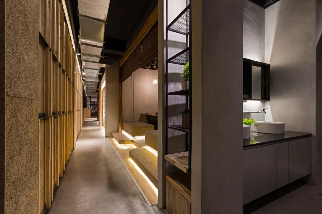 设计师王迪设计作品：烤肉店｜嗜烧肉