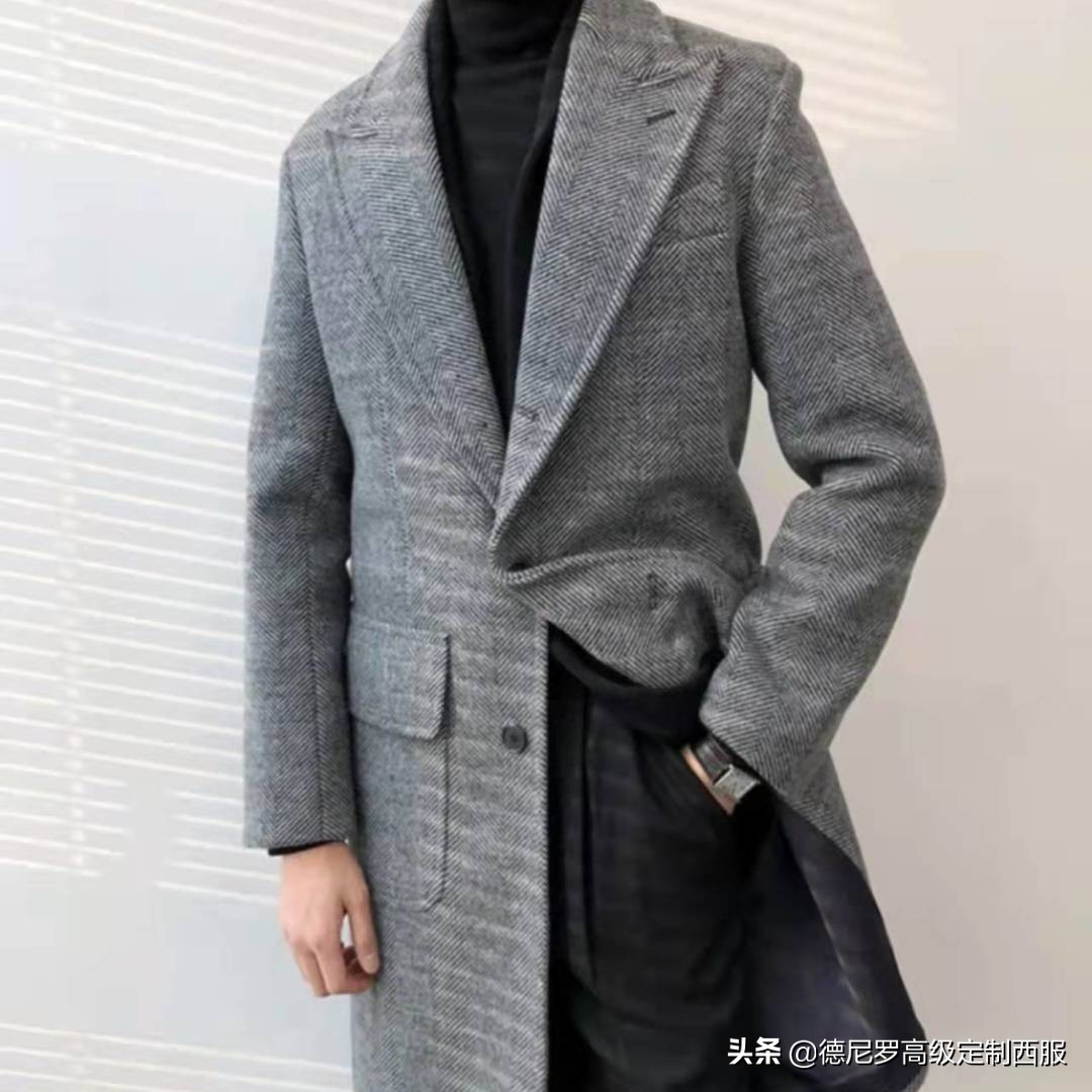 羊毛大衣的面料讲解,如何从面料上看出纯羊毛大衣