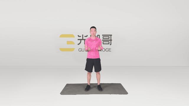 哪个动作能让肩变直变宽,七个动作练5天肚子平了腰细了