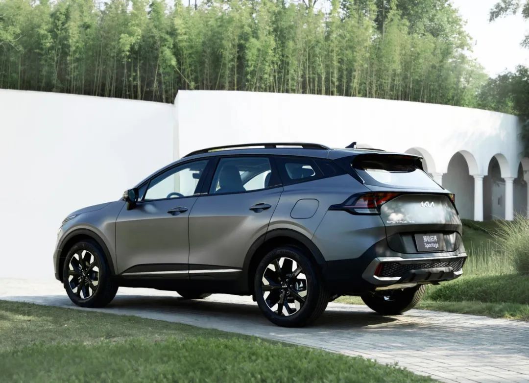 rav4和途昂哪个档次高,途观对比丰田rav4