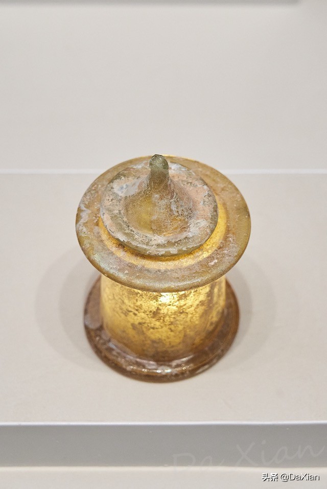 异彩纷呈：古代东西文明交流中的玻璃艺术之三（4）