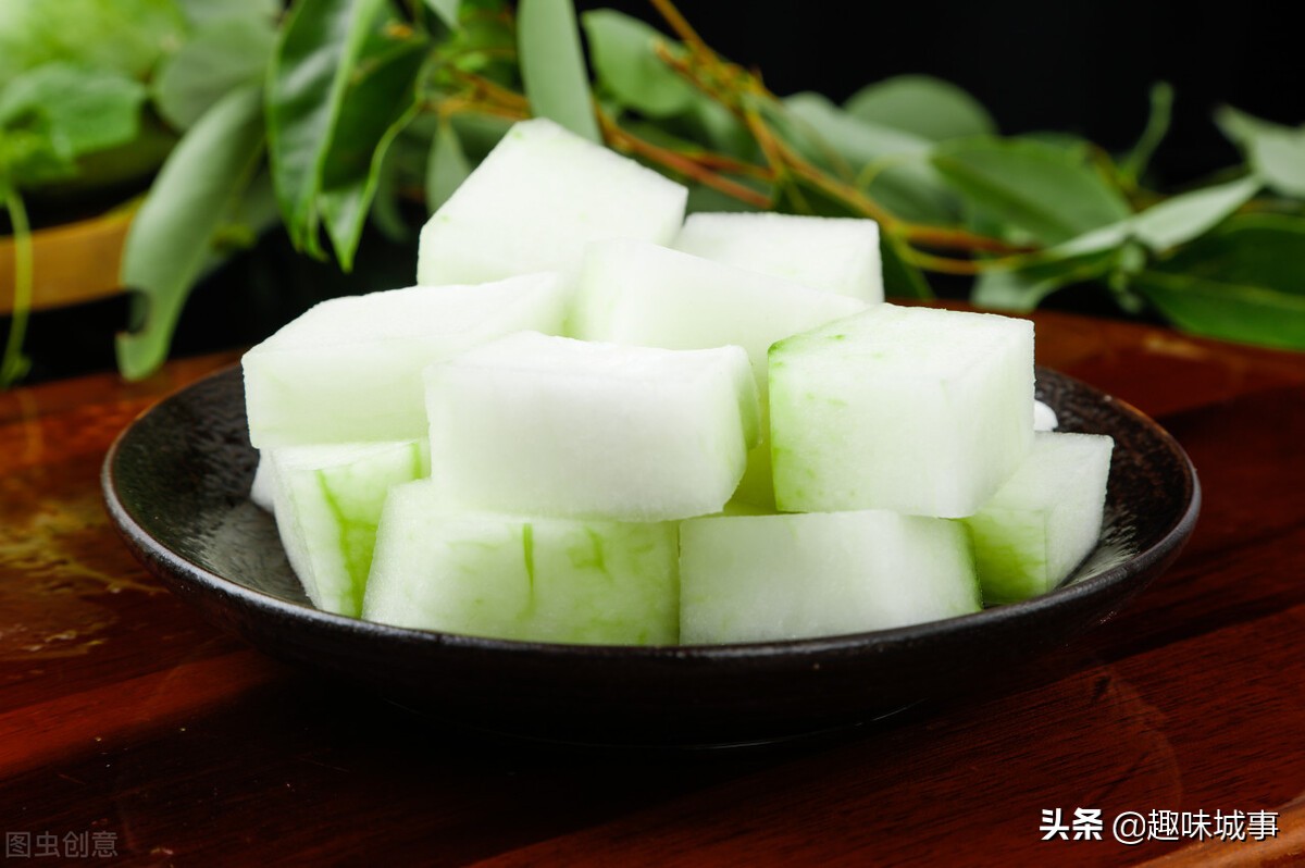 喝什么牛奶可以美白又不会变胖,美白有效方法吃的或喝的