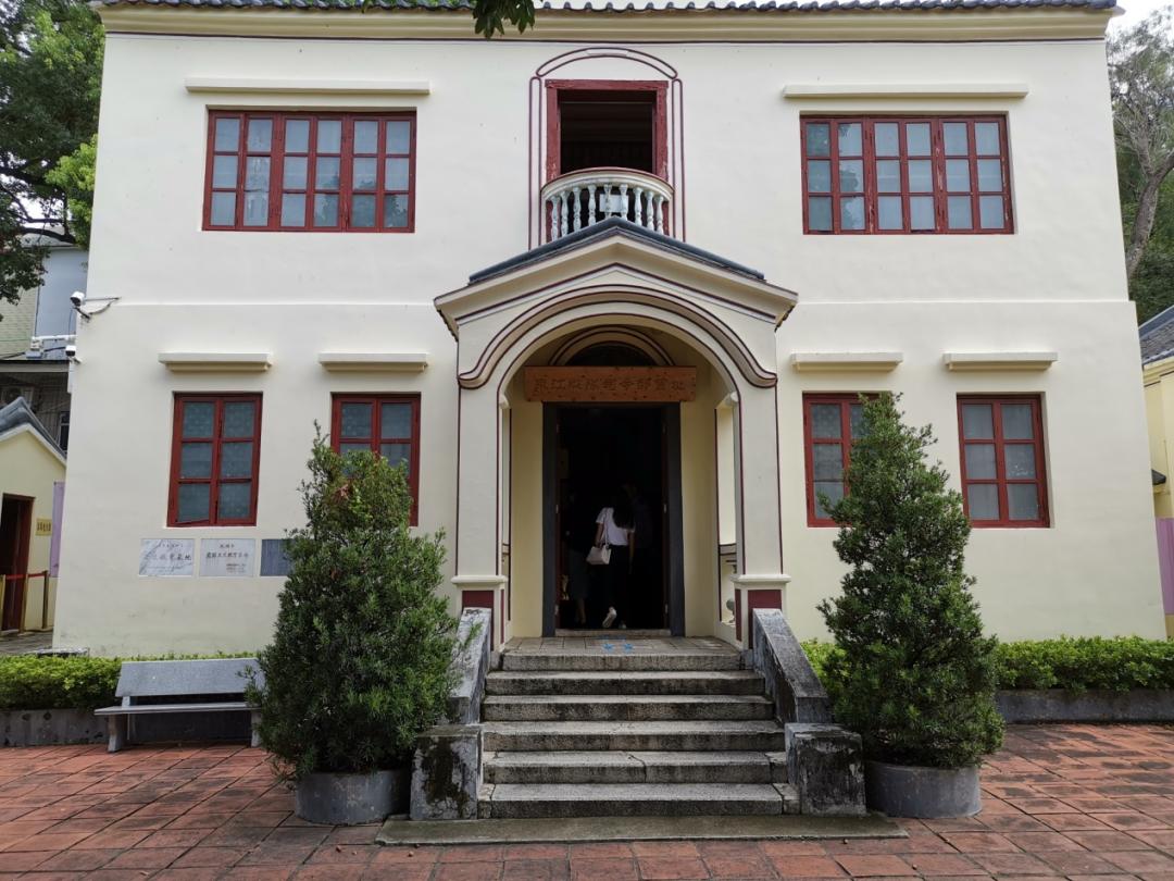 《南方诗词评论》第35期:以古风诗化深圳本土人文历史的奠基之作